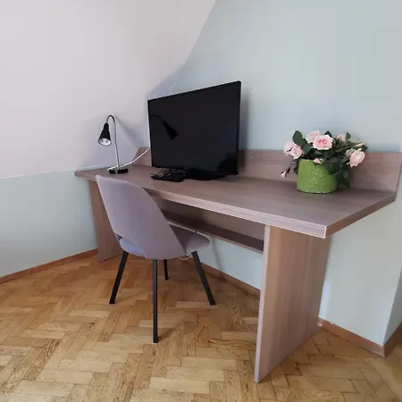 Zieliniec Отель 2*