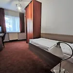 Отель Zieliniec Познань