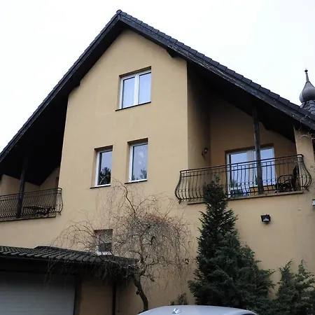 فندق Zieliniec 2*