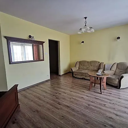 Zieliniec Szálloda