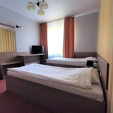 Zieliniec Szálloda 2*
