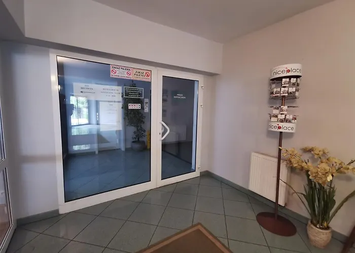 Zieliniec Отель Познань